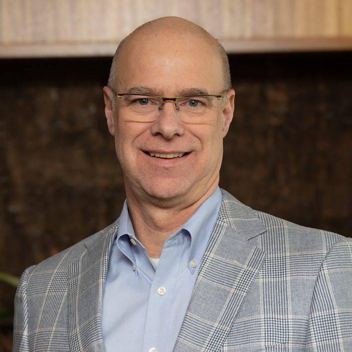 Barth Roberts headshot